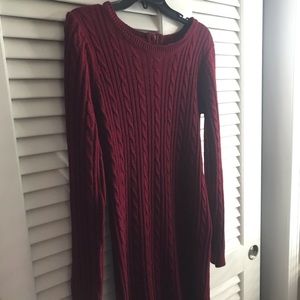 Maroon Bodycon cable-knit sweater dress!